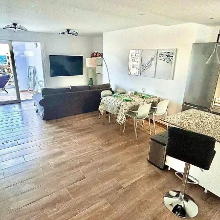 Apartamento Stunning Sea View With Big Balcony In The Center Corralejo